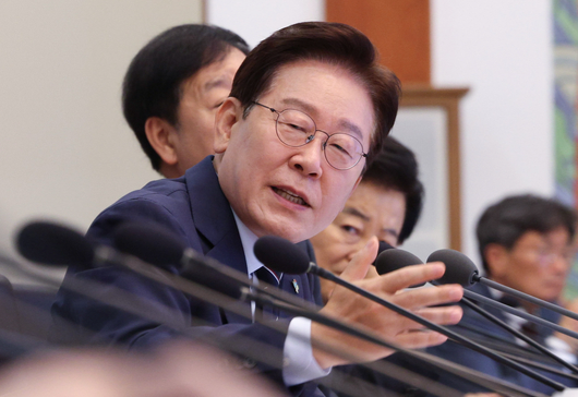 [속보]“이런 게 주가 조작” 李가 저격한 코스닥 종목은?