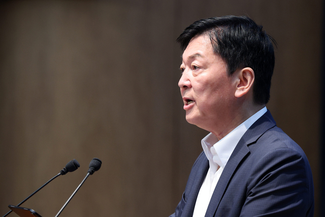 [속보]안철수 “이번 아시안게임부터 군면제 특권 폐기해야”