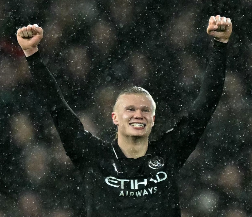 111경기만에 100골… EPL 홀리는 홀란