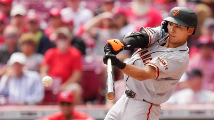 이정후, 시즌 두번째 3안타… SF 4연패 끊어