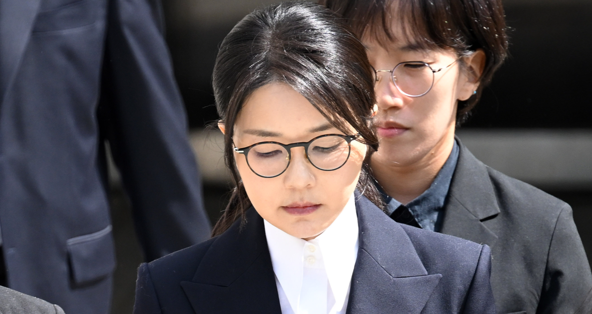 韓 전직 대통령 부부 첫 동시 구속에…외신 “김건희, 막강 영향력”