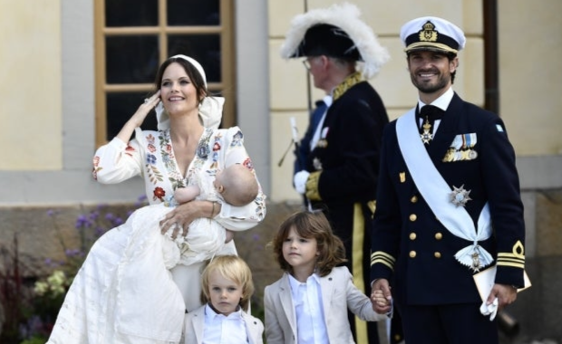 엡스타인에 떠는 스웨덴 모델 출신 왕자비 “단순 만남…정의 실현되길…” 해명